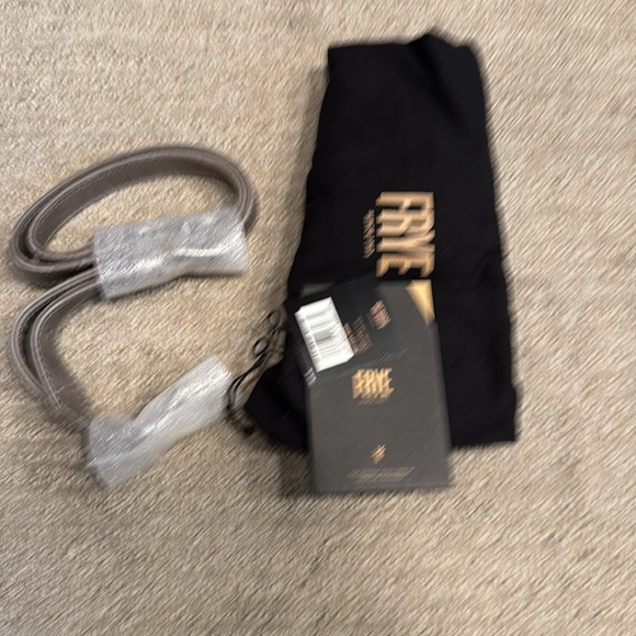 Frye Melissa Hobo bag in Ice/ grey shoulder or crossbody - Picture 5 of 16